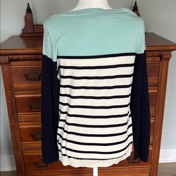 Talbots Colorblock Sweater Navy Blue and Ecru Size M - Picture 5 of 7
